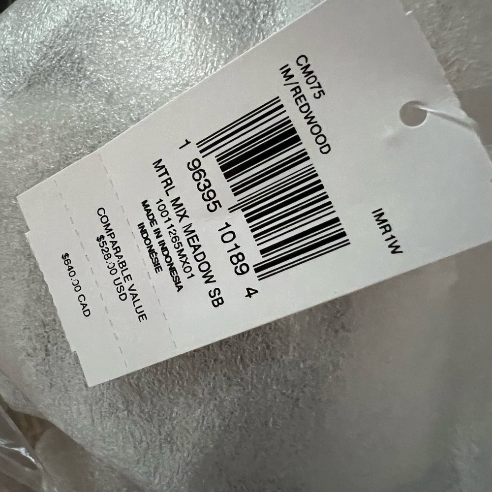 Coach Meadow Shoulder Bag nwt in packaging - Picture 8 of 9